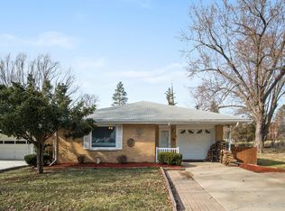 260 E Jackson Ave, Hampshire, IL