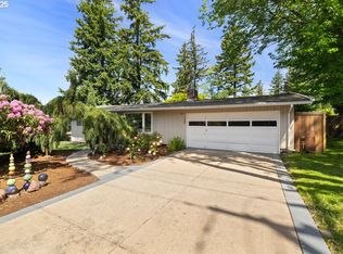 6907 SW Florence Ln, Portland, OR 97223