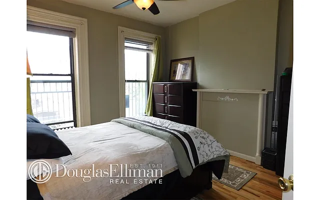 Rented by Douglas Elliman | media 19