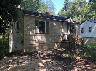 20 Circle Dr, Reidsville, NC 27320