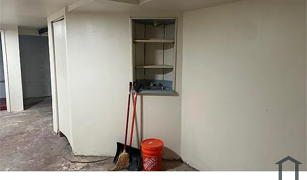 77 Ives St — Photo 21