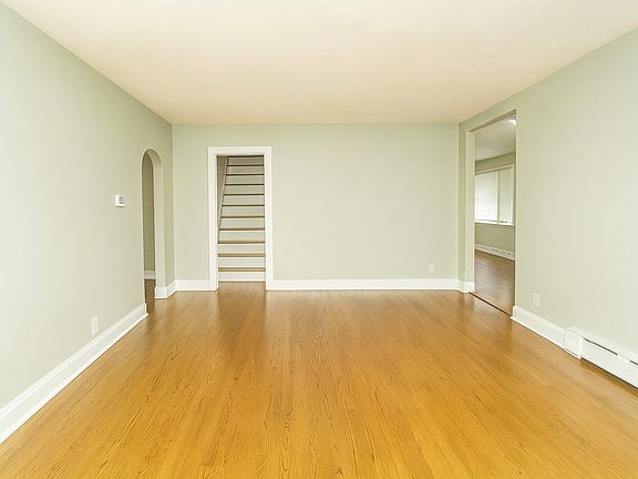 5th image of 37519 N North Ave