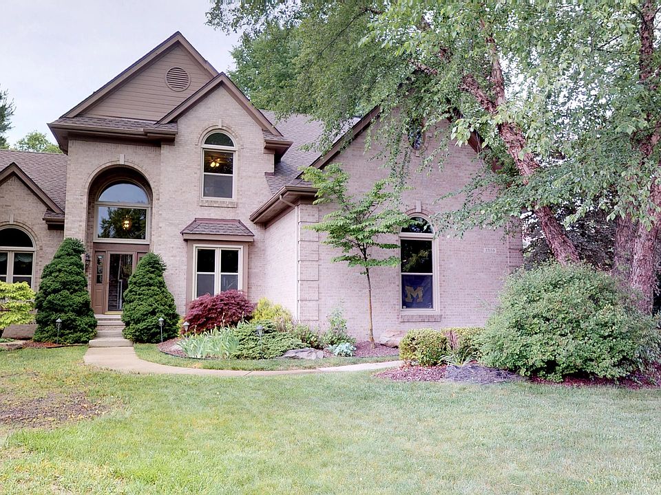 1st image of 37159 Seabrook Dr