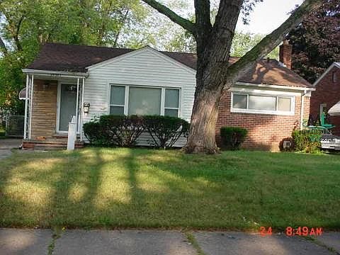 1st image of 24661 Westhampton St