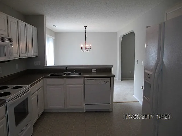 3302 Skybrook Ln — Photo 8