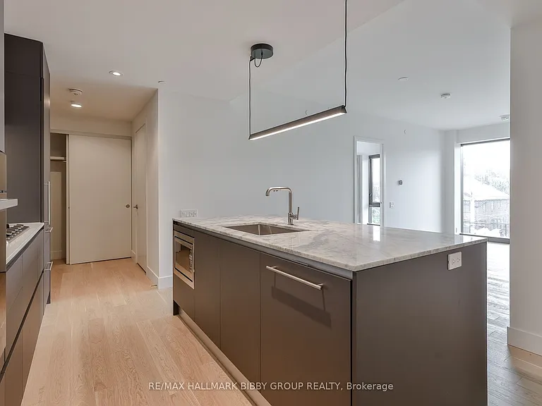 1414 Bayview Ave #204 — Photo 7
