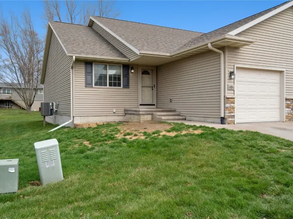 404 Duchess Dr, Solon, IA 52333