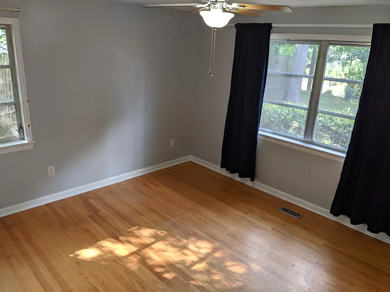 309 W Cornwallis Rd — Photo 11