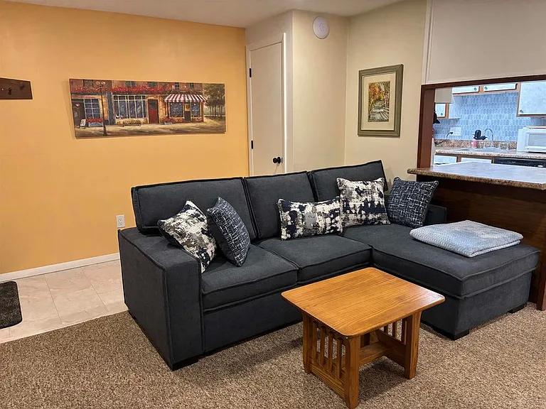 18 Windsor Hill Way #56 — Photo 4