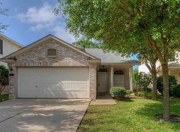 3rd image of 3409 Texas Topaz Dr