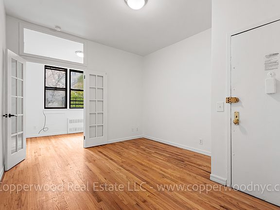 3rd image of 405 E 87th St APT 3B