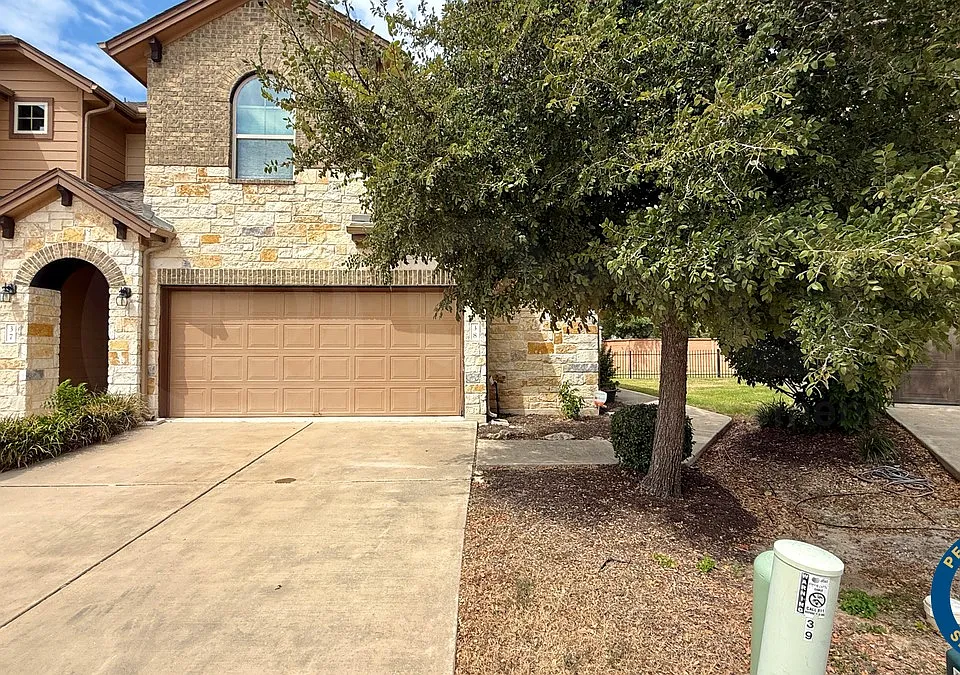 1001 Zodiac Ln #38