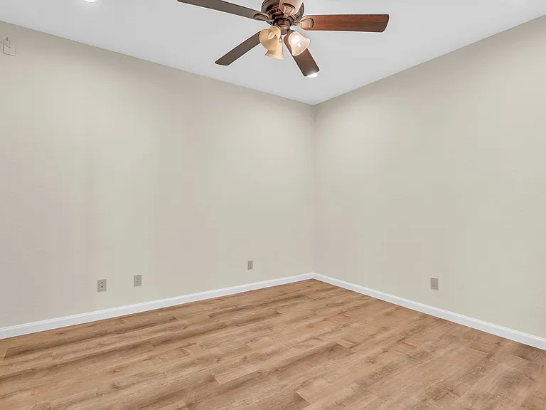 2317 Wayfarer Dr — Photo 7