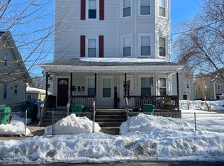 22 Leslie St #3, Chicopee, MA 01013