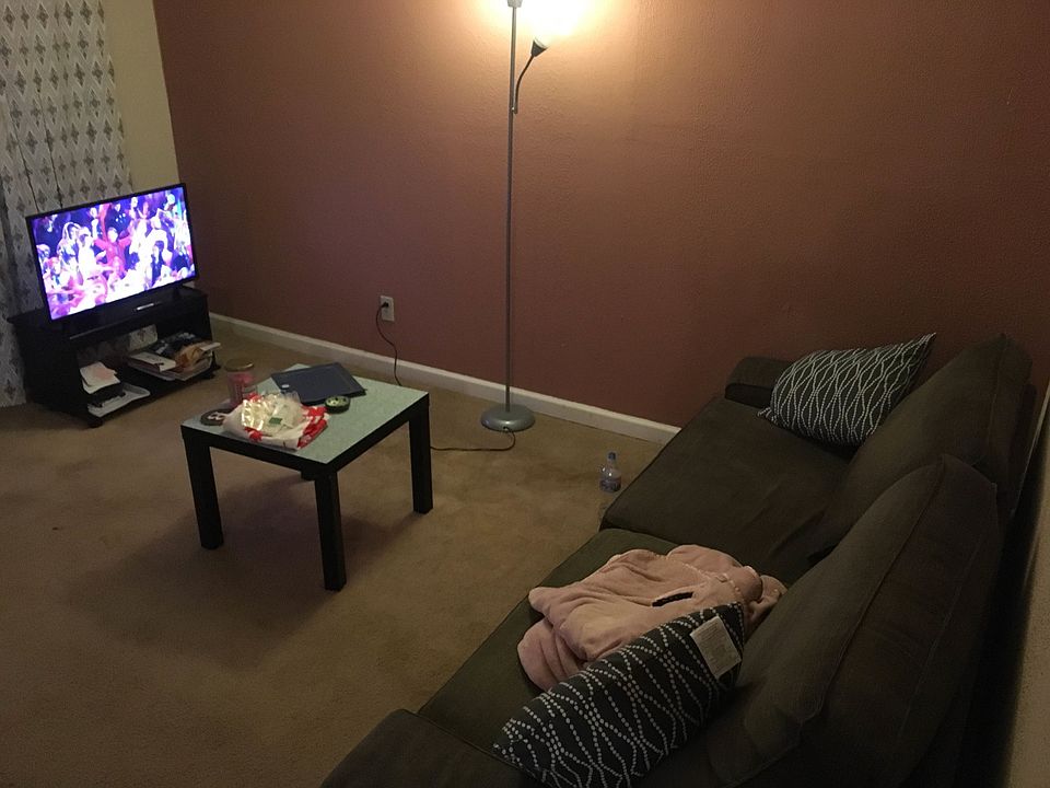 2nd image of 2240 Mimosa Dr APT 13