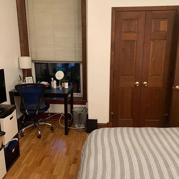 869 N La Salle Dr #2 — Photo 10