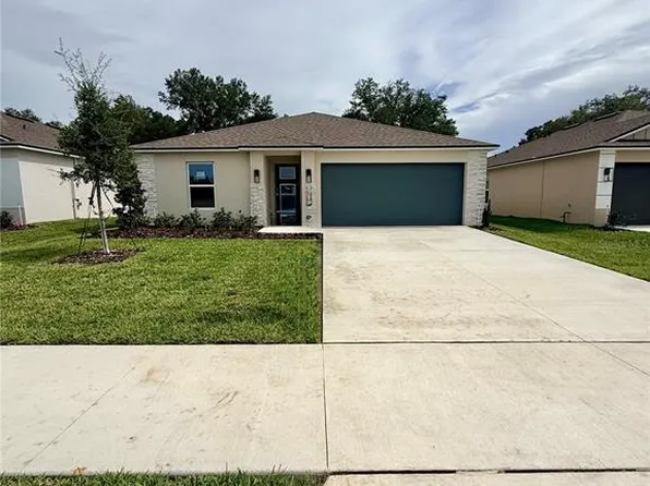 227 SKYFIELD COURT, LADY LAKE, FL 32159