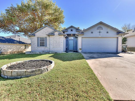 2nd image of 1503 Barcus Dr