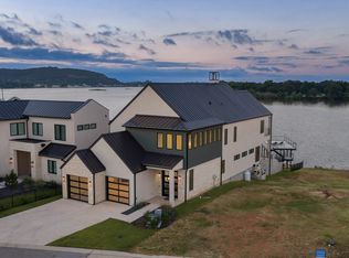 144 Riverfront Ln, Kingsland, TX 78639