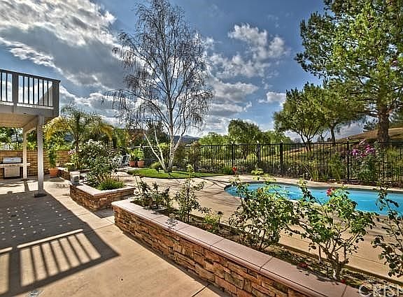 4th image of 1151 Laurel Fig Dr