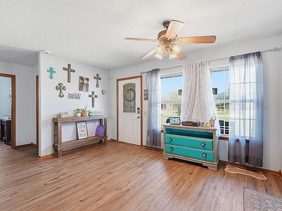 5th image of 3 Joshua Cir