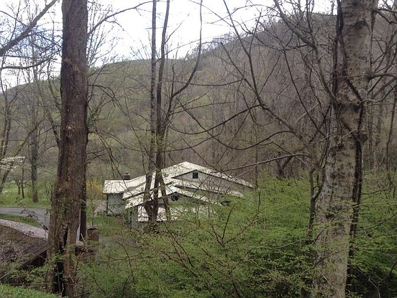 2nd image of 3851 Gerton Hwy