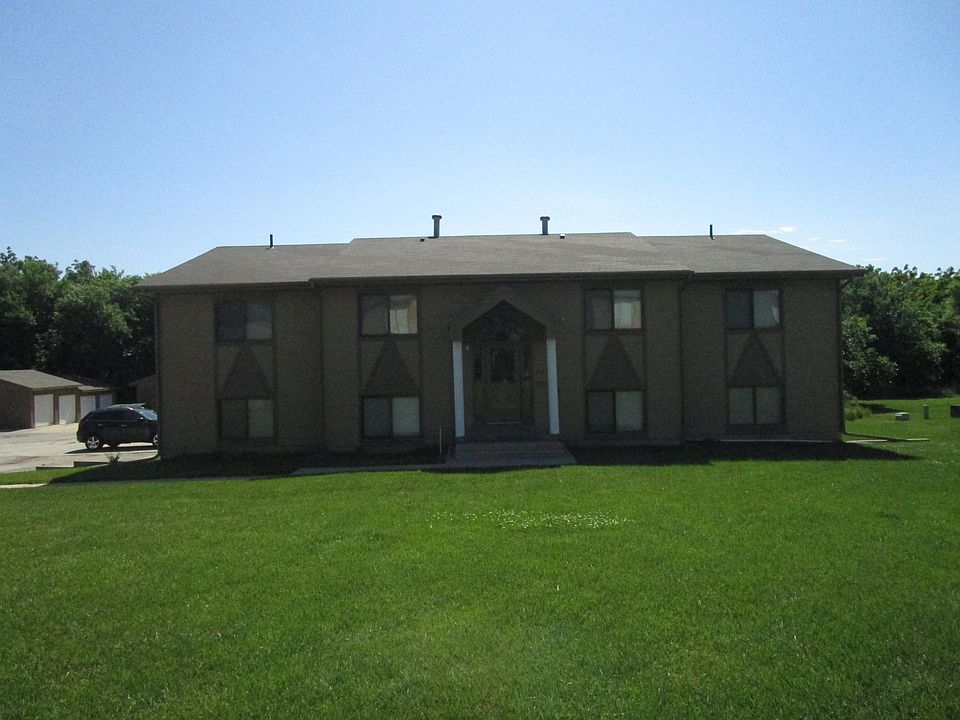 Front of 4-Plex