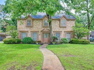 8106 Renmark Ln, Houston, TX 77070
