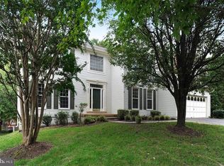 4222 Trowbridge St, Fairfax, VA 22030