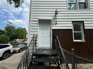 88 Barker St FLOOR 2, Staten Island, NY 10310