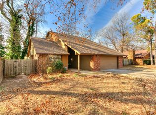 506 Cherry Creek Dr, Norman, OK 73072