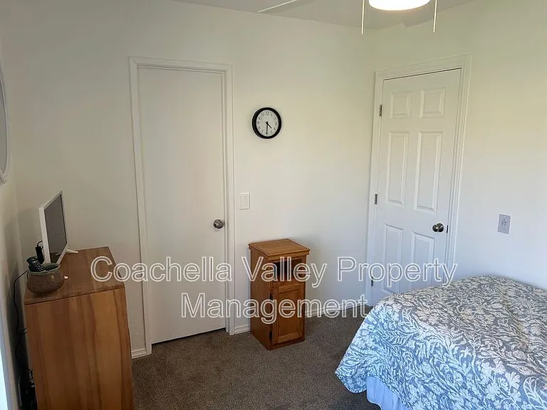 2010 Lawrence Crossley Rd #8 — Photo 24