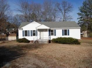 8903 Playground Cir, North Chesterfield, VA 23237