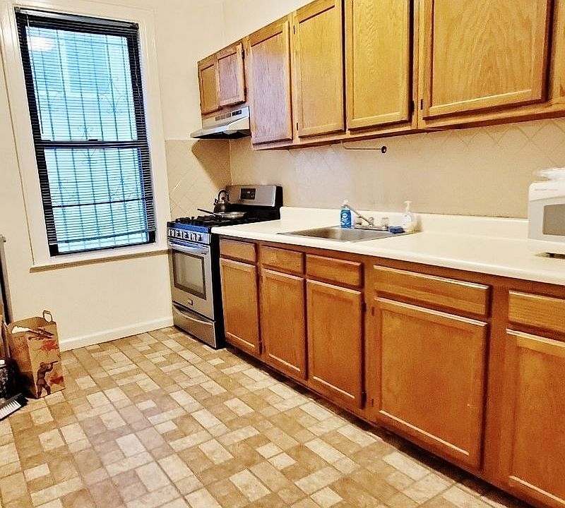 1st image of 34-29 33rd St #1D