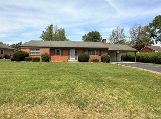 1132 Greendale Rd, Waynesboro, VA 22980