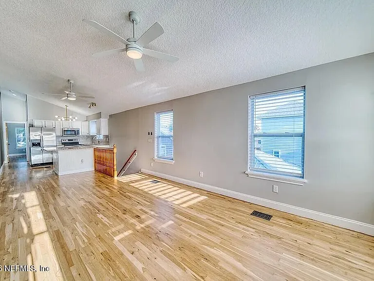 259 Riberia St #A — Photo 6