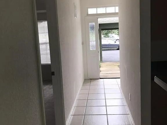 3rd image of 2935 NE 7th St APT 305
