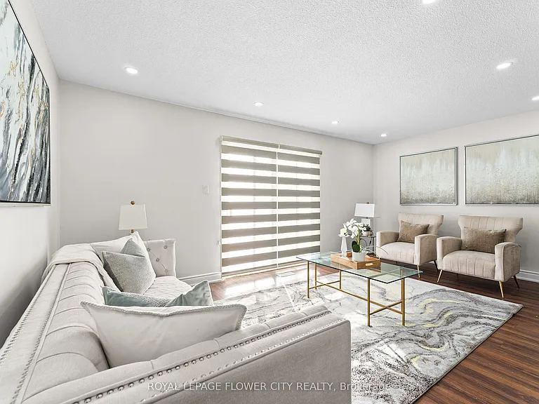 87 Tulip Dr — Photo 6