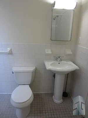 Rented by Skyline Group Real Estate | media 15