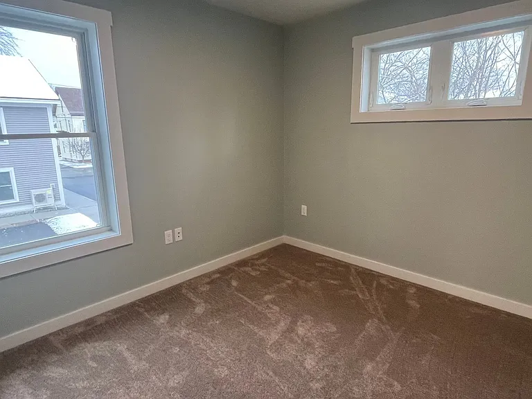 34 South St — Photo 2
