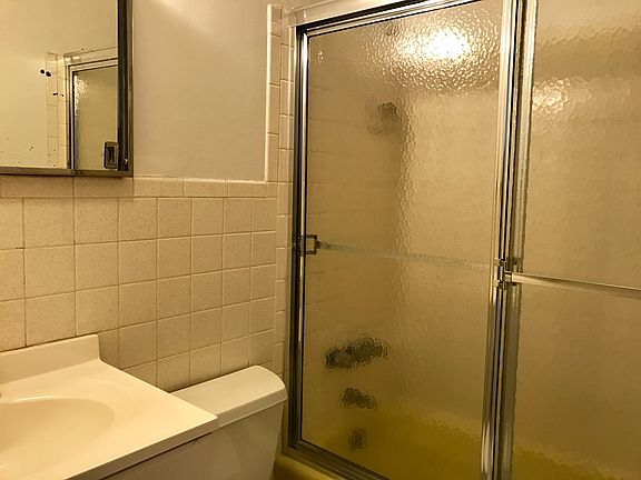 5th image of 68 Sagamore Hill Drive # Fl 2nd
