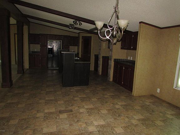 3rd image of 16490 SE County Road 69