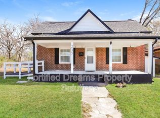 235 S English St, Greensboro, NC 27401