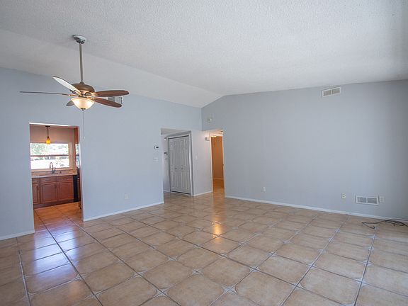 5th image of 3129 Fairwood Ct