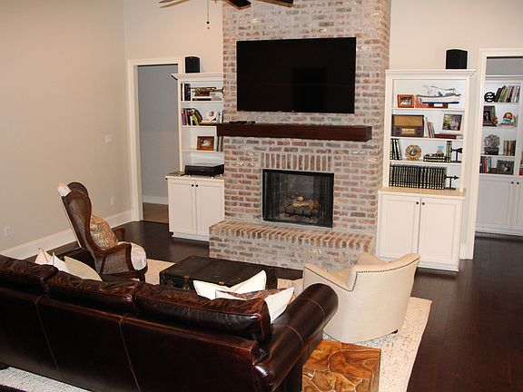 5th image of 37491 Amalfi Dr