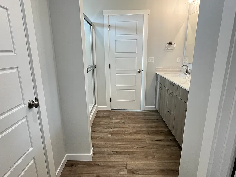 6285 W Karpathos St — Photo 14