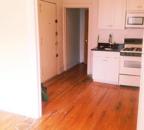 3rd image of 470 6th Ave