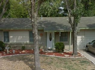 906 N 8th St, Sanger, TX 76266