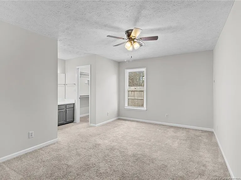5748 Pepperbush Dr — Photo 7