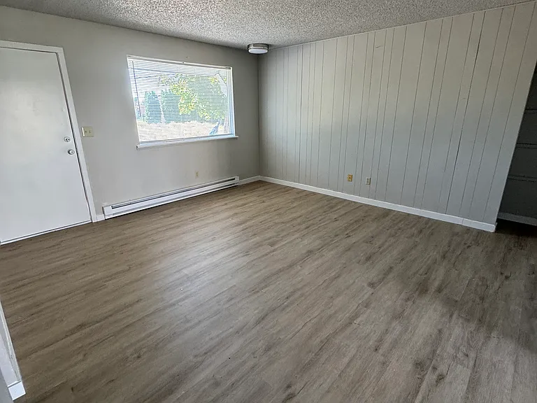286 C St SE #2 — Photo 8